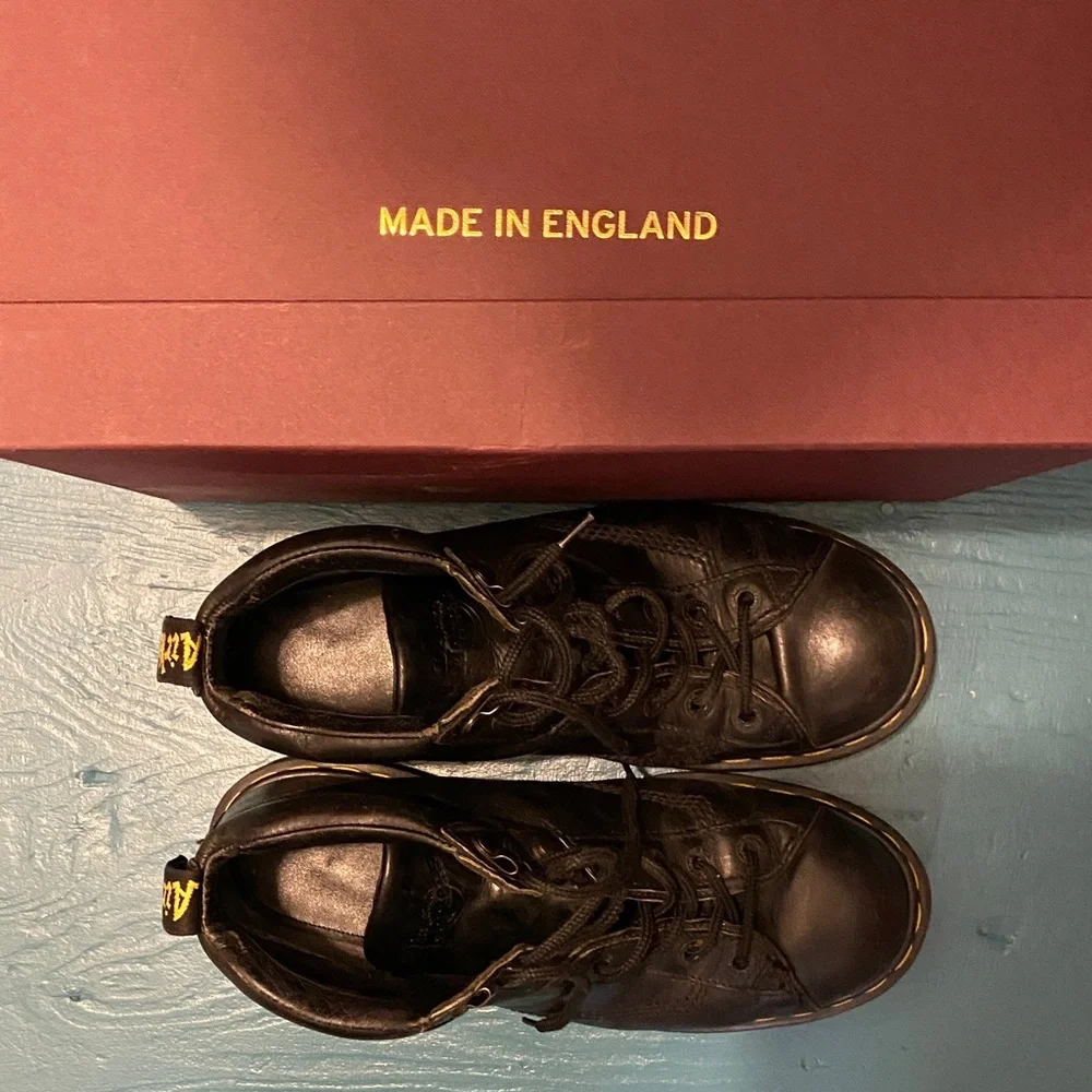 Dr. Martens Black Leather 8287 Men's Boots Made in England - Picture 2 of 6